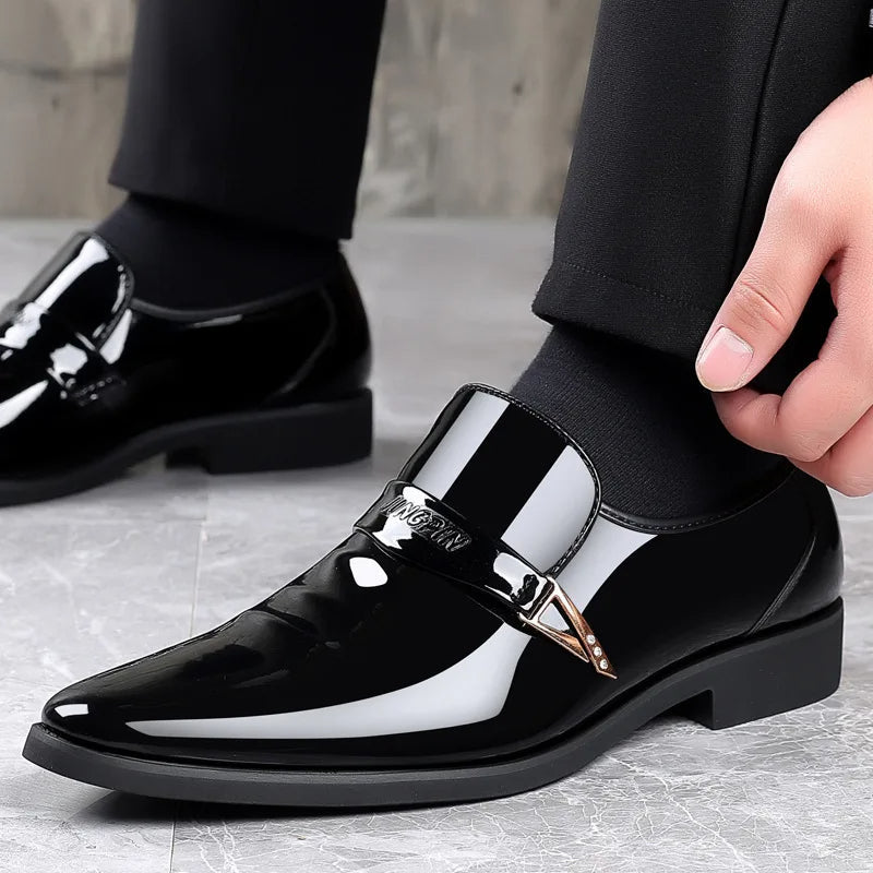 Scarpa Elegante Levi Realizzata in Vera Pelle