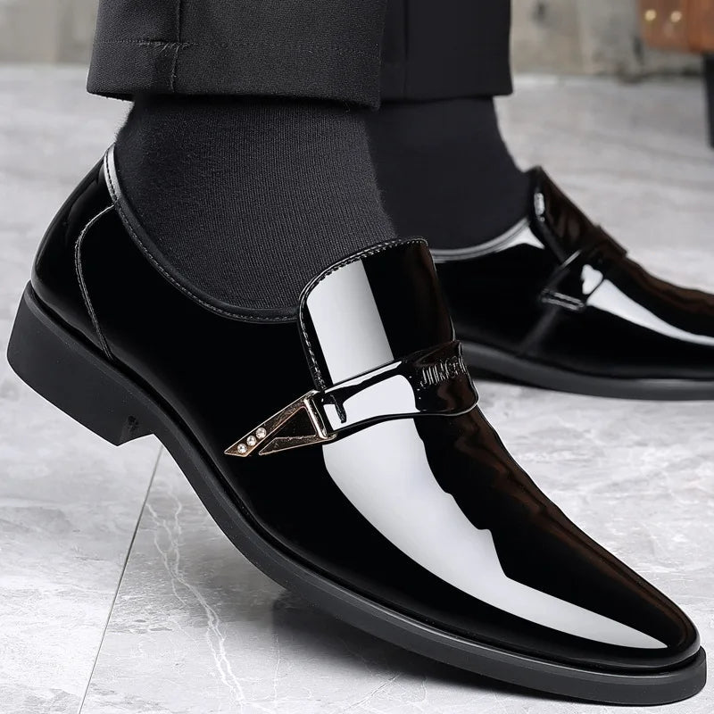Scarpa Elegante Levi Realizzata in Vera Pelle